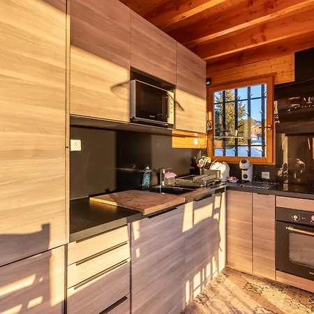 White Cocoon - Avec Vue Sur Montagne